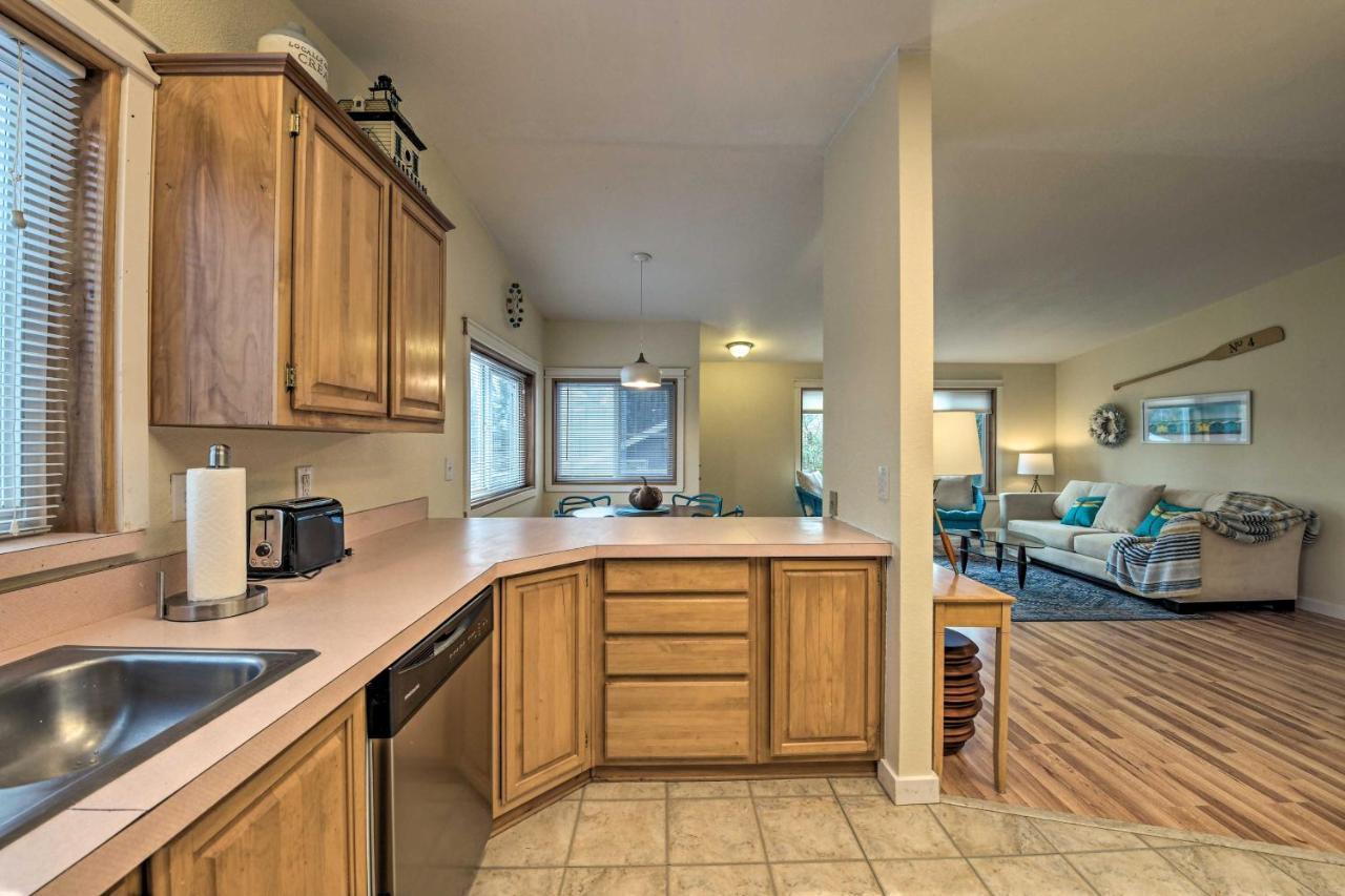 Cute Cottage With Deck Walk 115 Ft To Brewery And Cafe Poulsbo Exterior photo