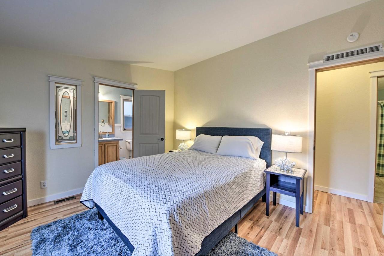 Cute Cottage With Deck Walk 115 Ft To Brewery And Cafe Poulsbo Exterior photo